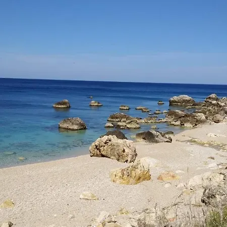Apartment Chifeci Scopello -